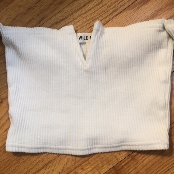 Off the shoulder crop top - Picture 2 of 4